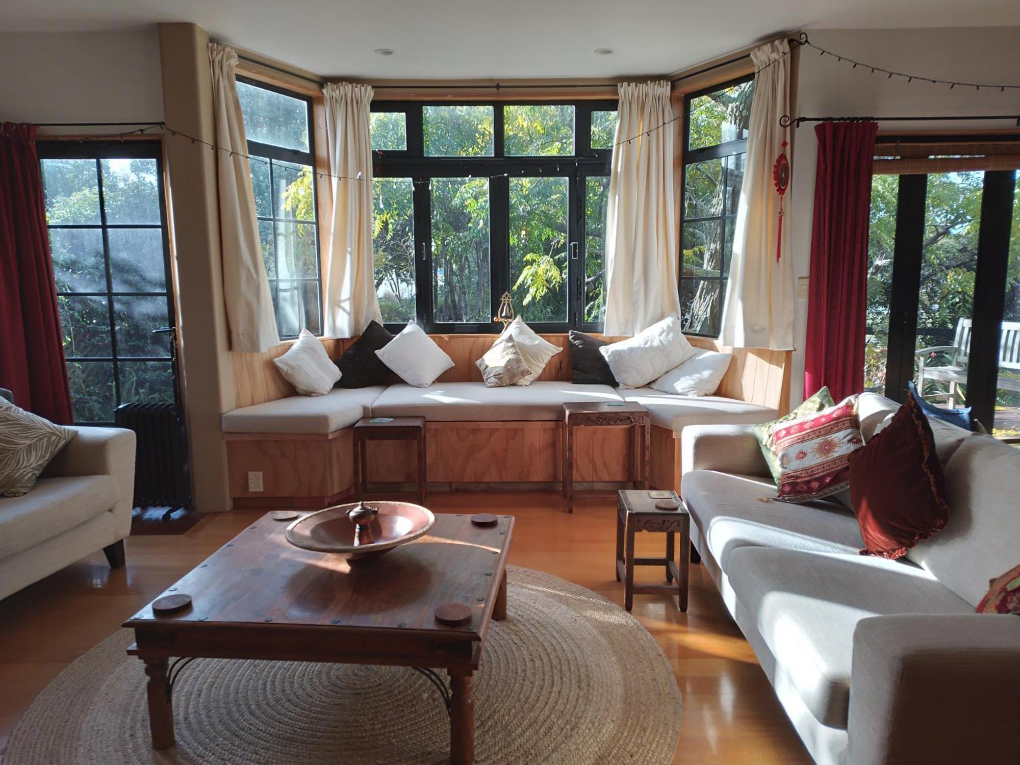 Birds Eyes Te Awanga Bed & Breakfast Exterior foto